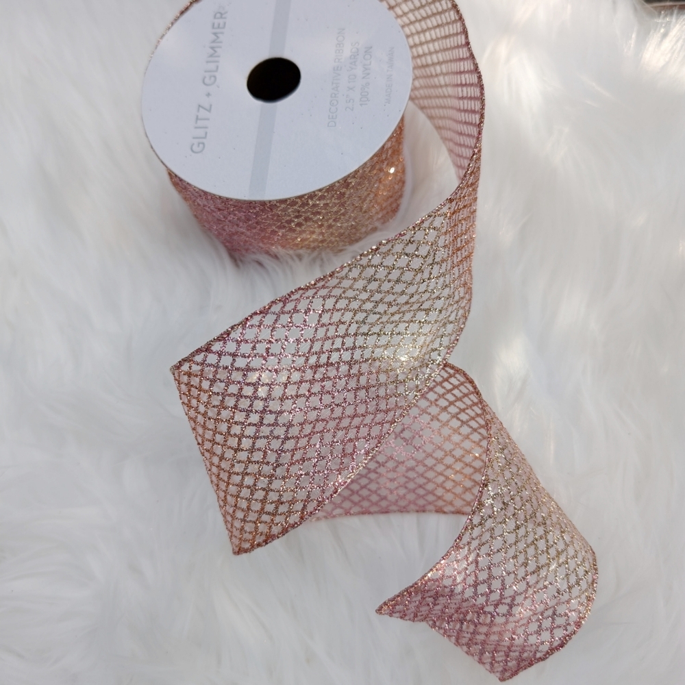10 yards of glittered ribbon